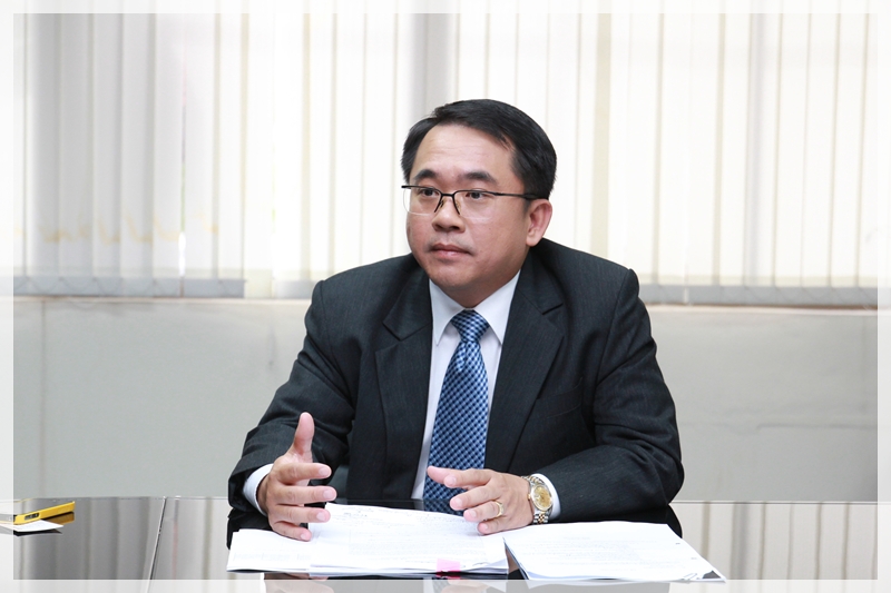 ﻿อธิบดีกรมบังคับคดี ให้สัมภาษณ์พิเศษหนังสือพิมพ์ฐานเศรษฐกิจ